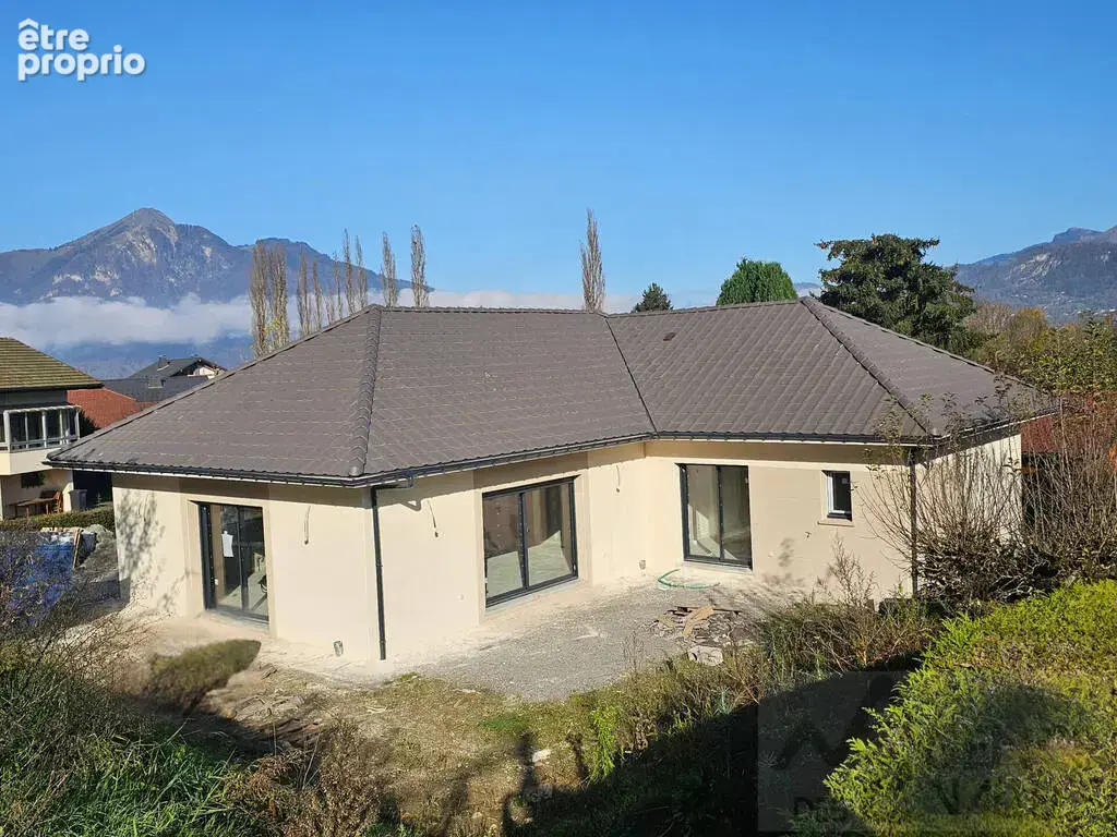 Maison 5 pièces 136 m² Marnaz - photo 2