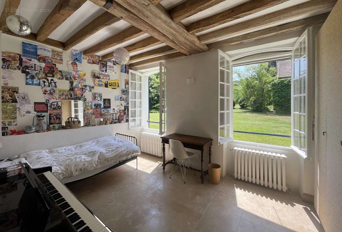 Maison à FONTAINEBLEAU