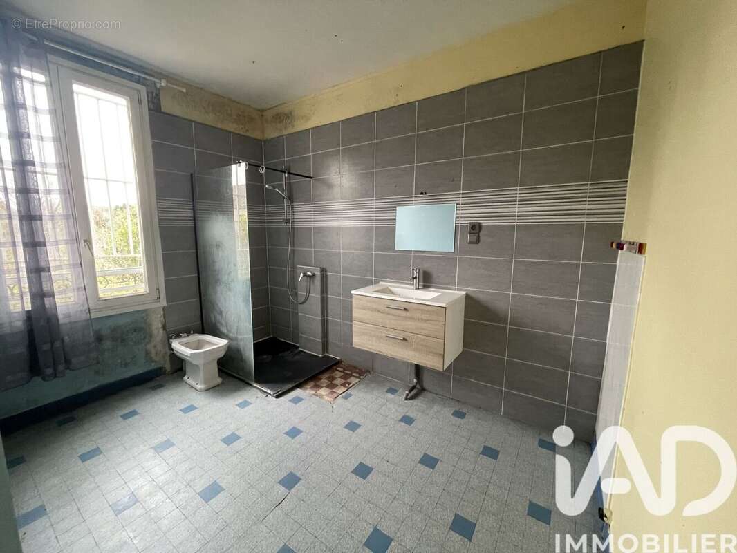 Photo 9 - Maison à MAROLLES-SUR-SEINE