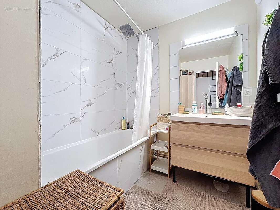 Appartement à ELANCOURT