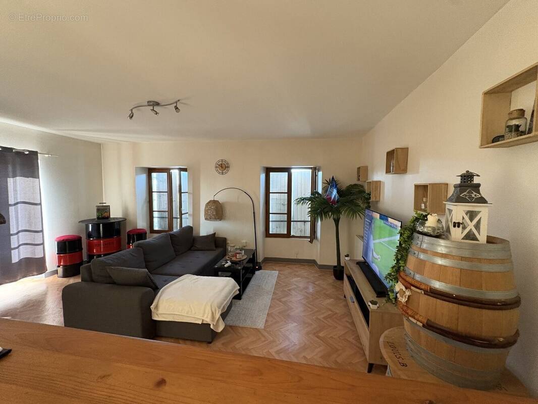 Appartement à COGNAC