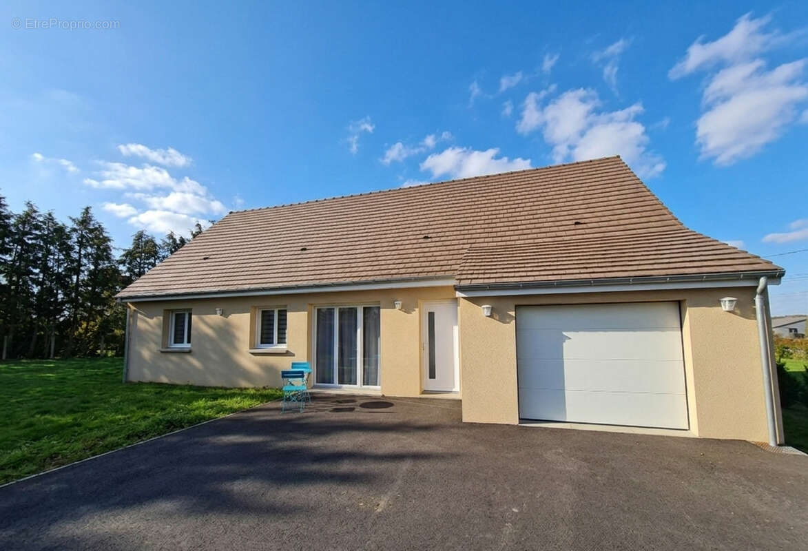 Maison à L'AIGLE