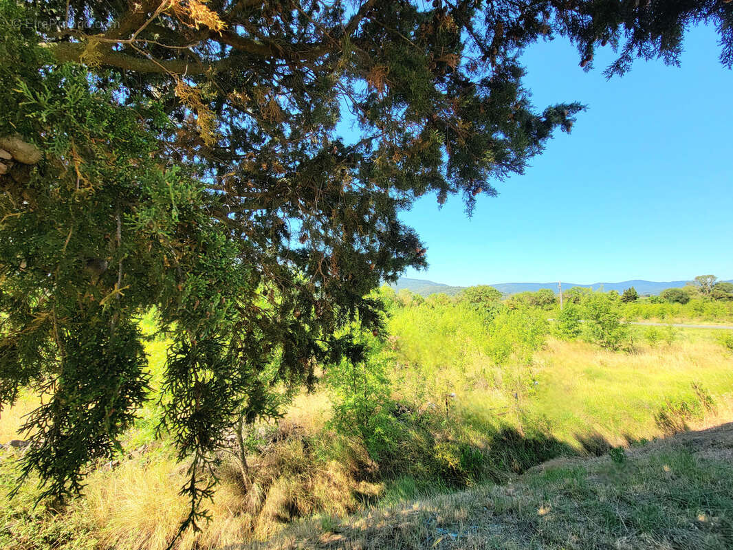 Maison à SERVIES-EN-VAL