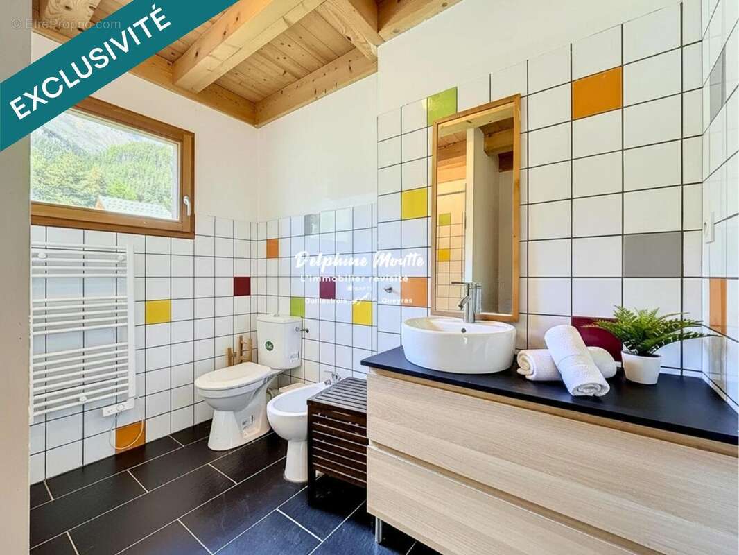 Maison 189 m² à Arvieux  - photo 4