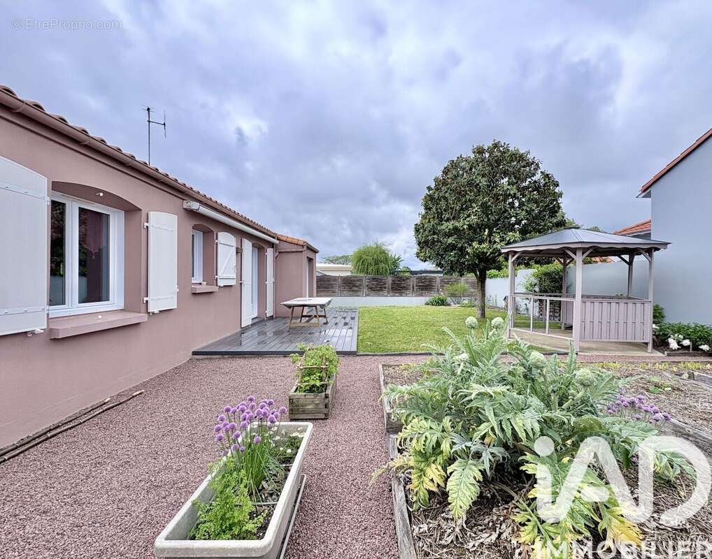 Photo 4 - Maison à SAINT-JULIEN-DE-CONCELLES