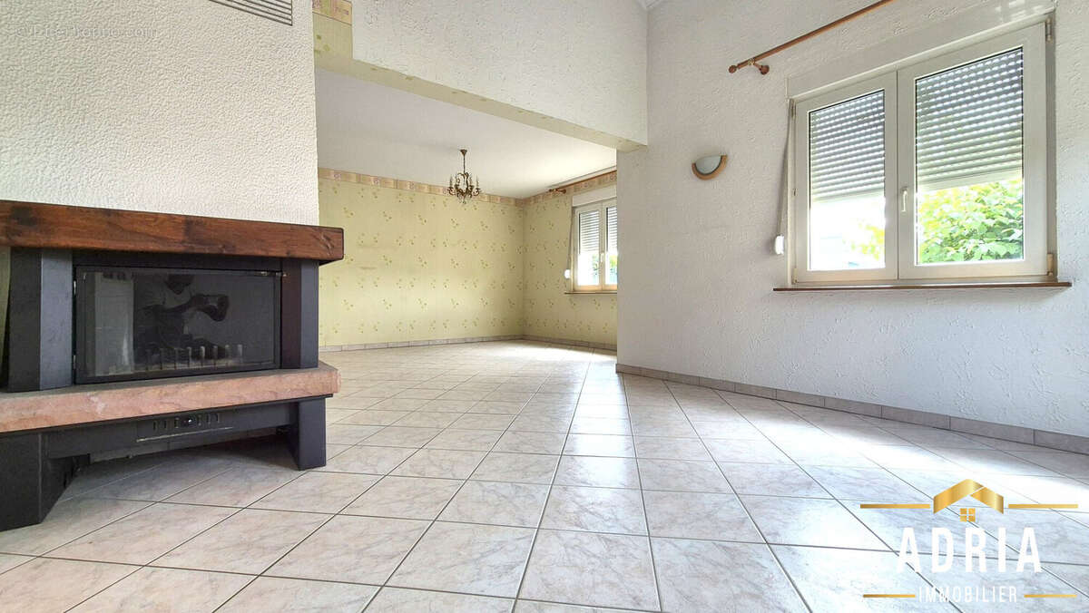 Maison 132 m² à Hettange-Grande  - photo 6