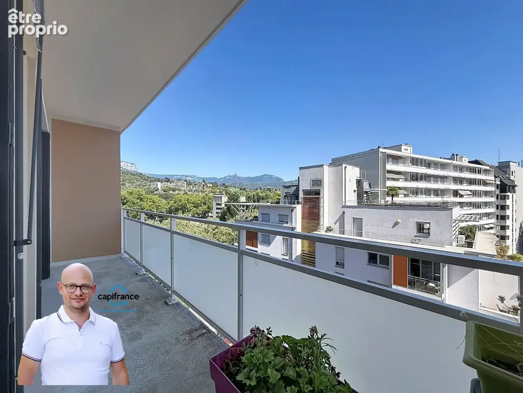 Appartement à vendre 3 pièces CHAMBERY (73) - 70m2 - balcon - garage et cave - photo 2
