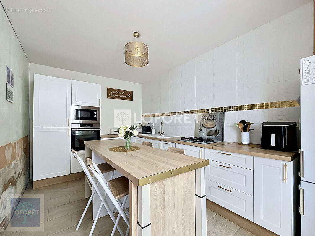 Maison de plain-pied avec studio indépendant et jardin - photo 2
