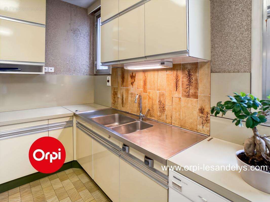 Appartement en duplex T5 - Centre Ville Les Andelys - Commerces aux pieds - photo 7
