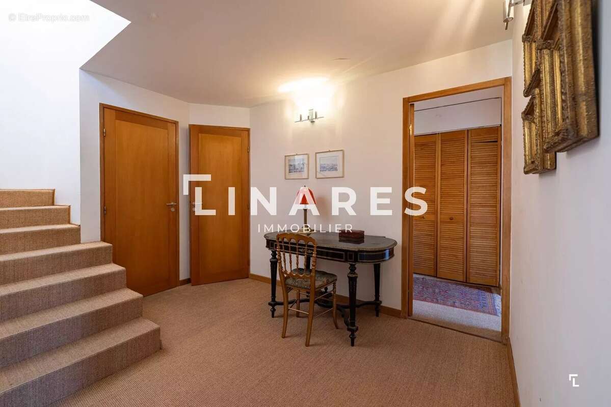 Appartement à MARSEILLE-7E