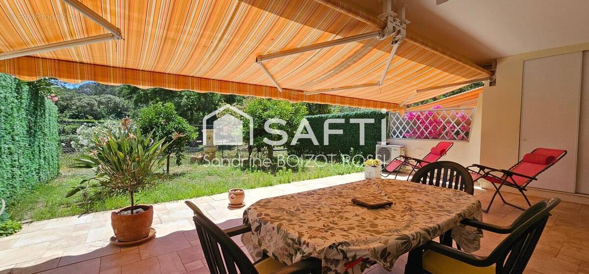 Photo 1 - Appartement à MANDELIEU-LA-NAPOULE