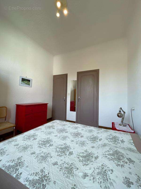 Appartement à GREOUX-LES-BAINS