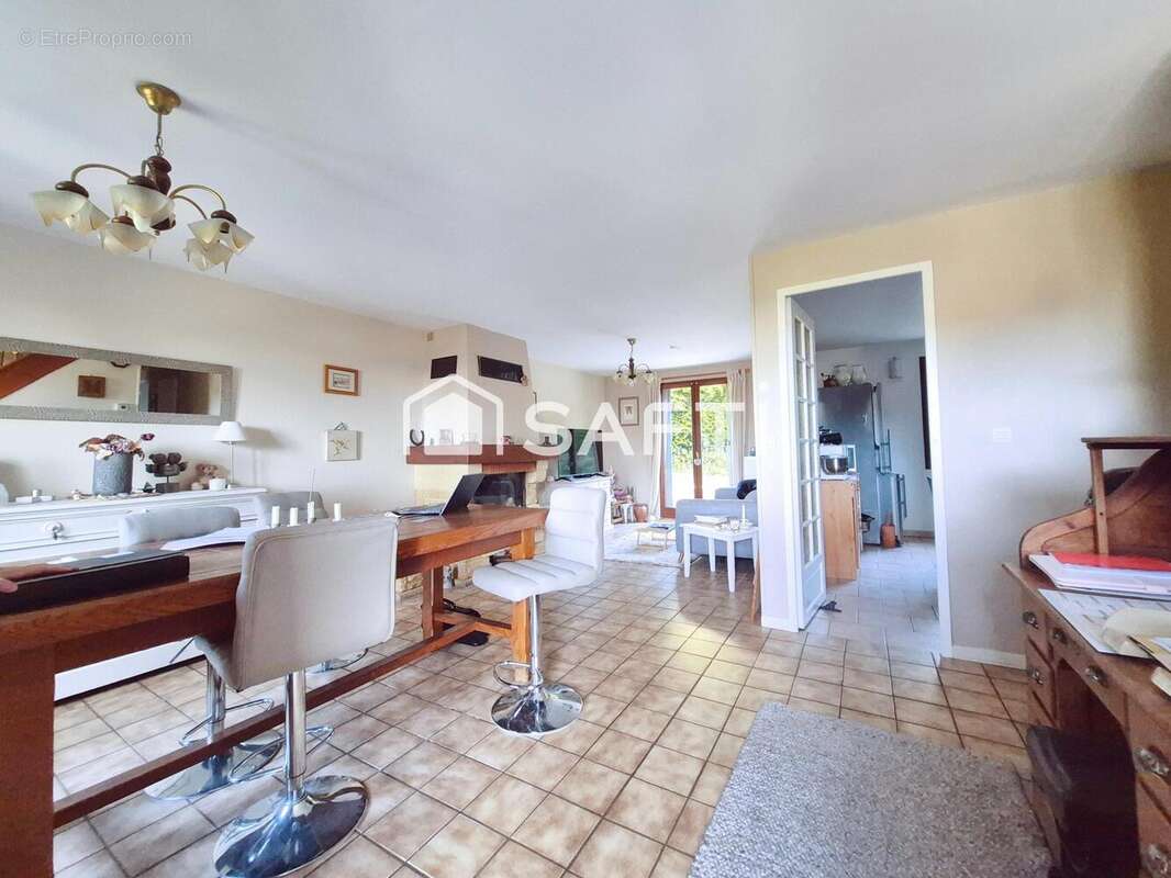 Photo 4 - Maison à PONT-SAINTE-MAXENCE