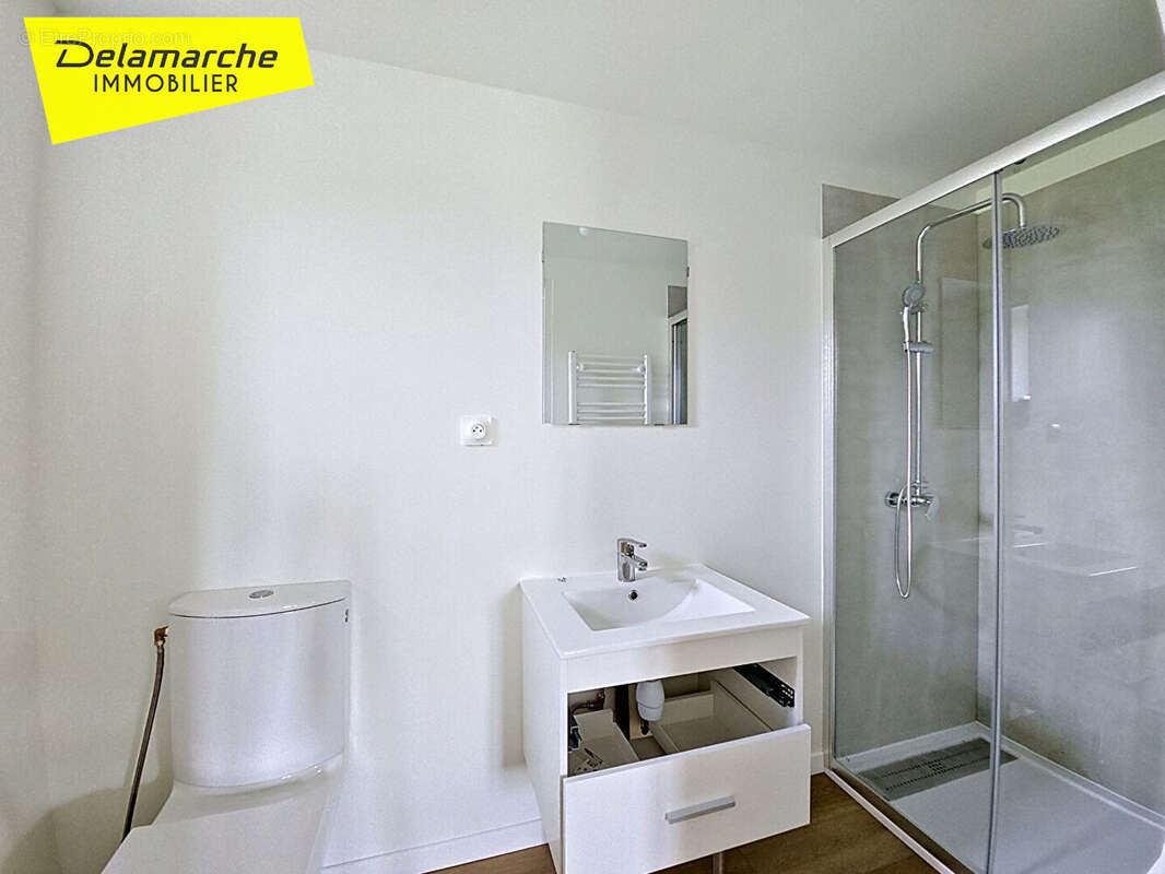 A vendre maison Cerences  5 pièces dans un endroit calme - photo 4
