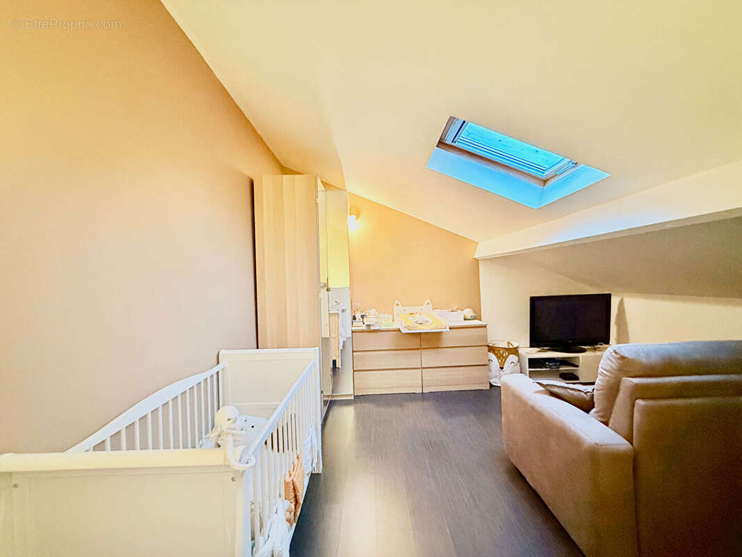 Maison à CHOISY-LE-ROI