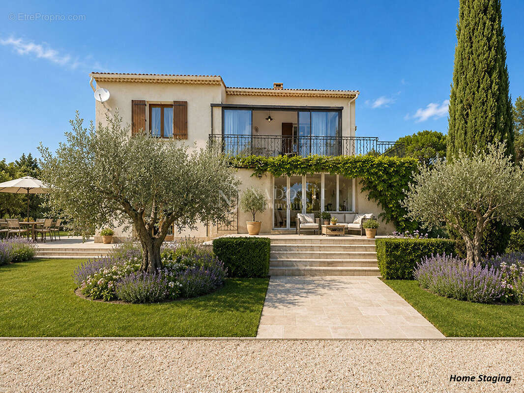 Maison à CABRIERES-D'AVIGNON