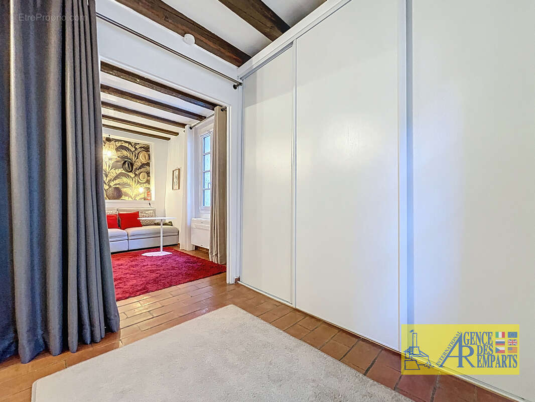 Charmant Appartement dans le Vieil Antibes - photo 5