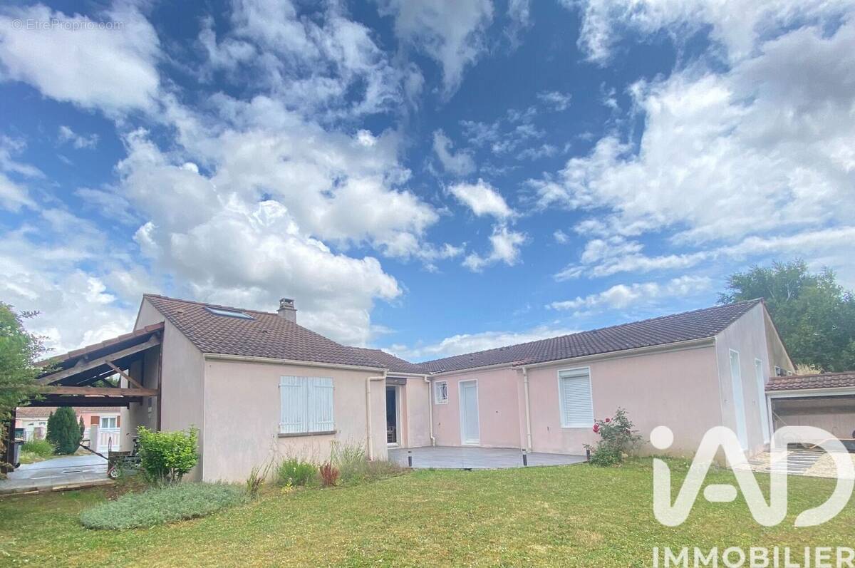 Photo 1 - Maison à NANDY