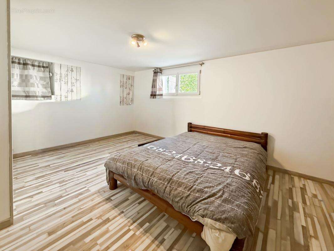 Maison à COULOUNIEIX-CHAMIERS