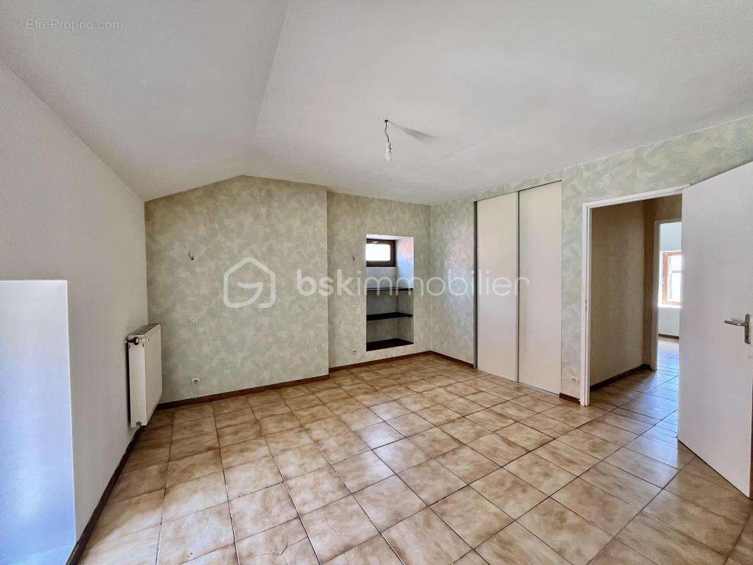 Clenay : Maison 90m² - 3 chambres, jardin - photo 6