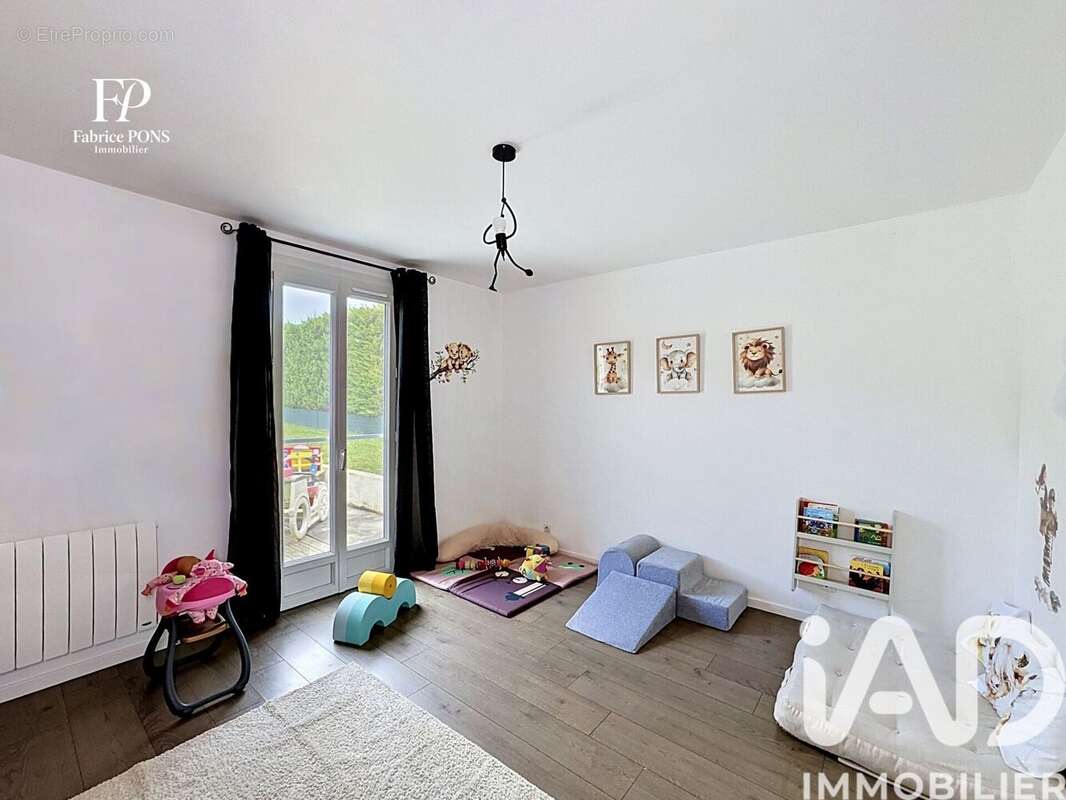 Maison 125 m² à Guigneville-Sur-Essonne  - photo 8