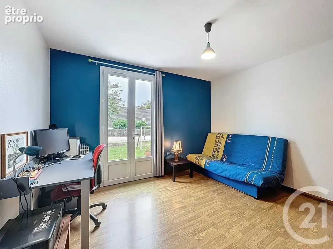 Maison 5 pièces 110 m² à vendre à La Ferte-Saint-Aubin (45240) - photo 13