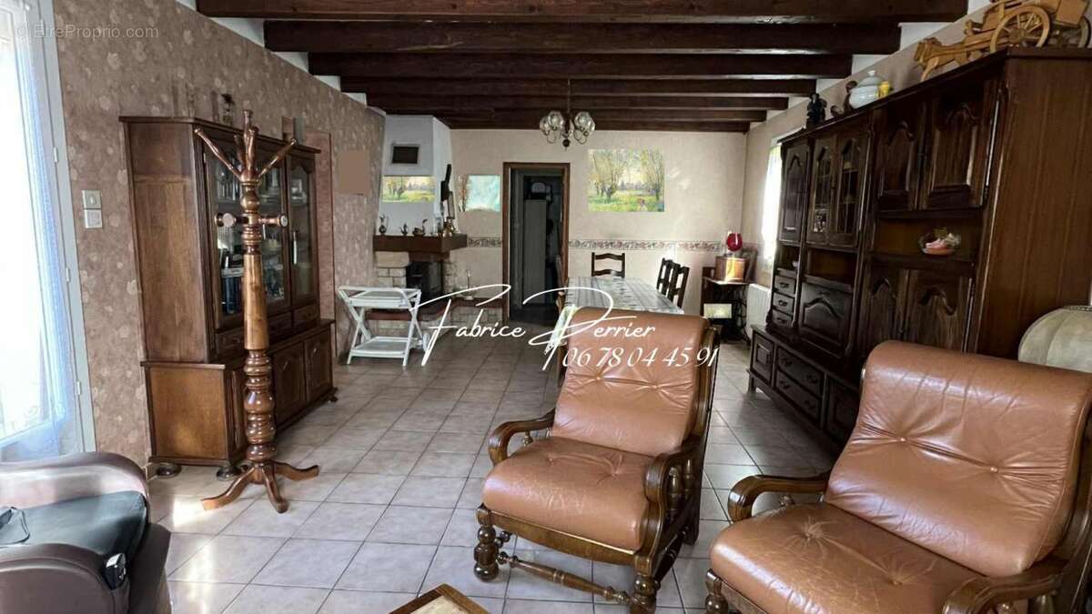 Maison à MONTELIMAR