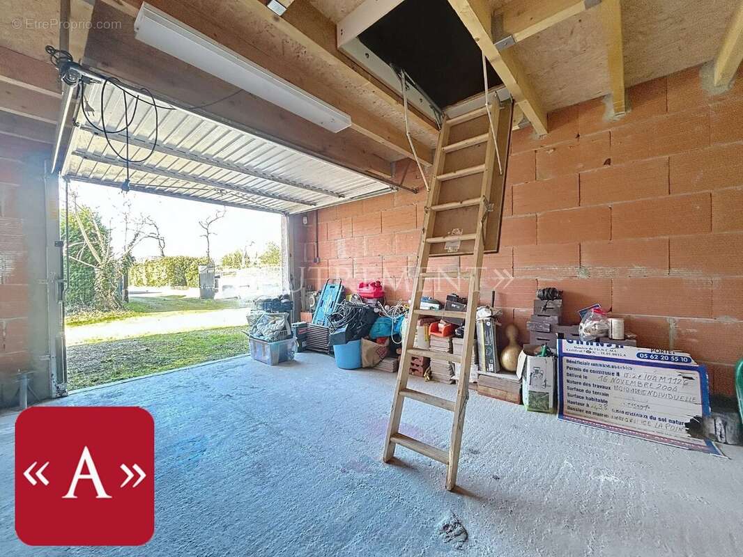 Maison à SAINT-SULPICE