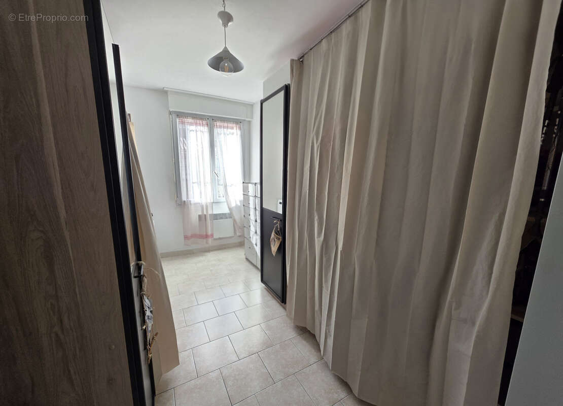 Appartement à PORT-DE-BOUC