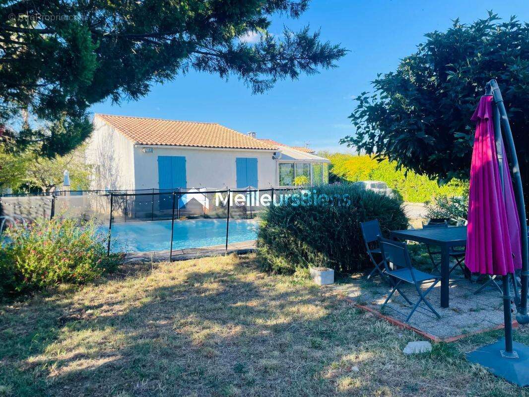 Maison à SAINT-FELIX-DE-LODEZ