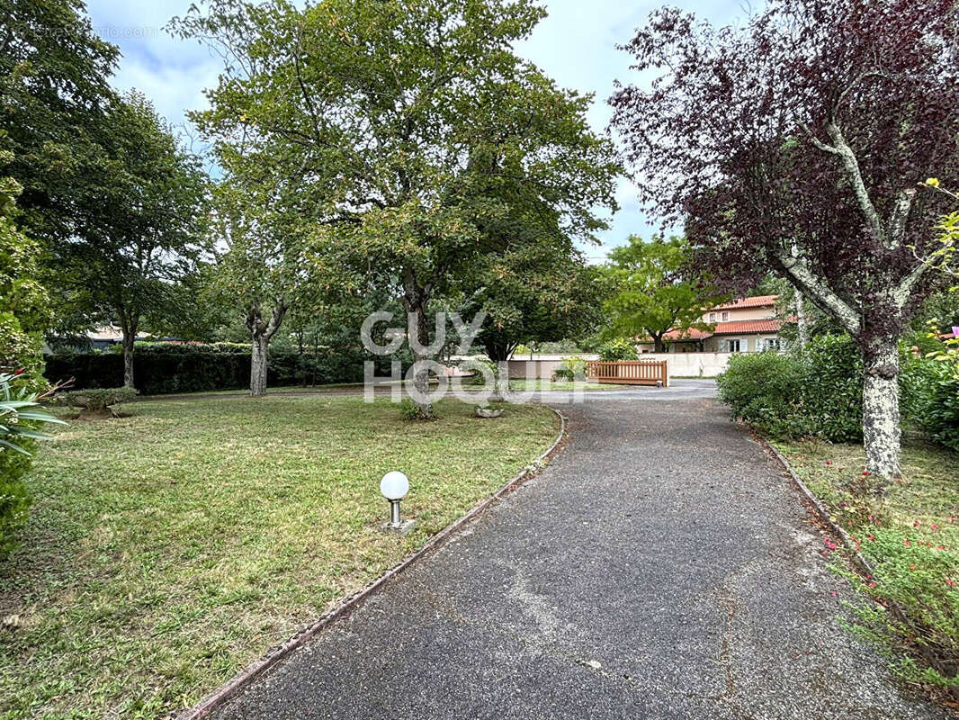 Maison à TOURNEFEUILLE