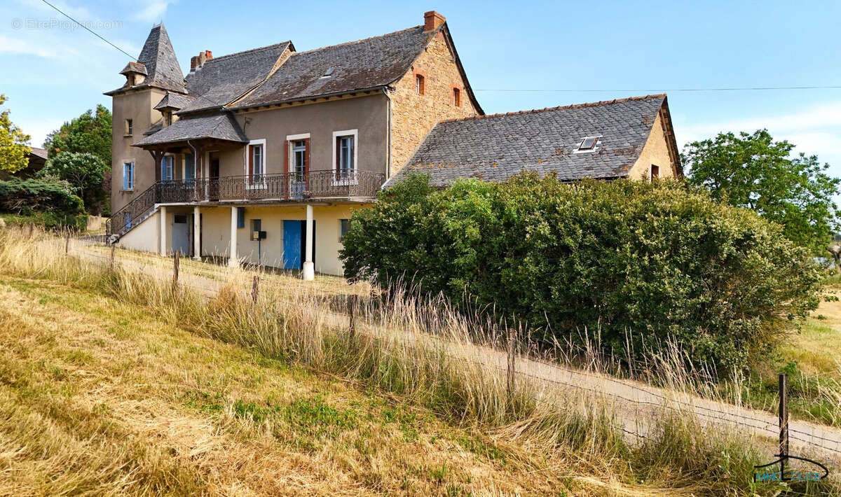 Maison 120 m² à Montbazens  - photo 3