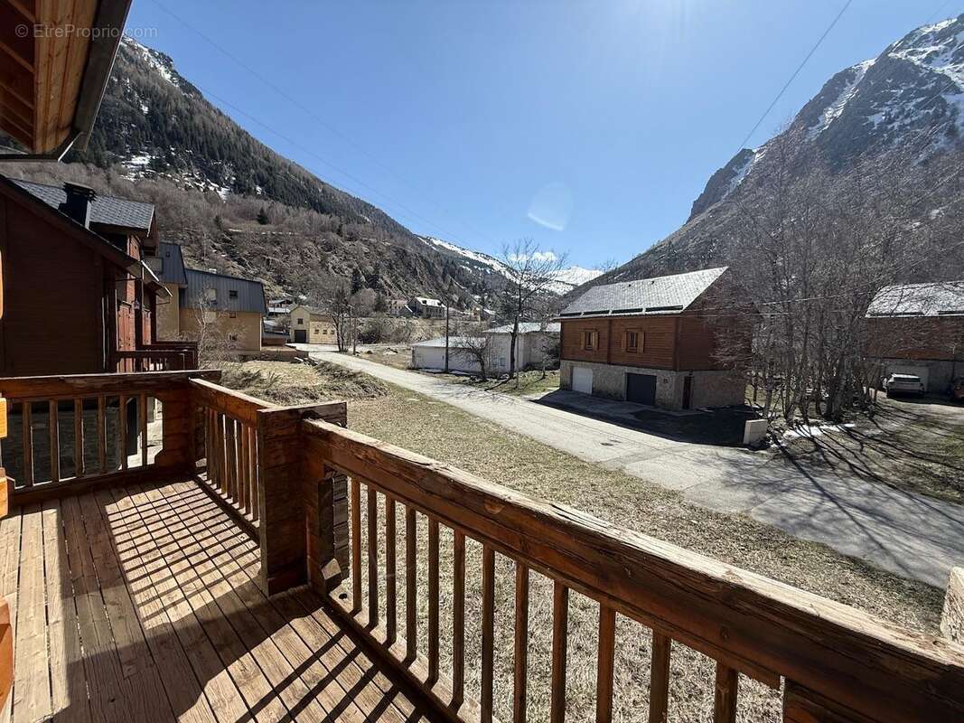   - Maison à L'HOSPITALET-PRES-L'ANDORRE