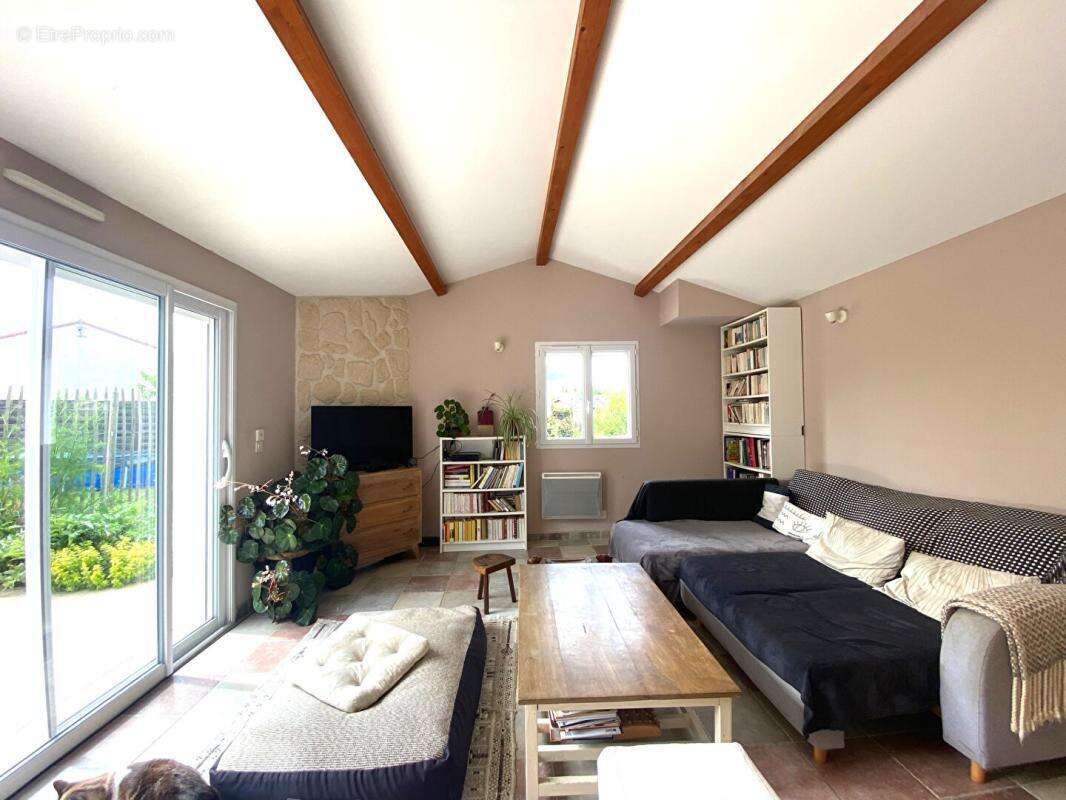 Maison  6 pièces  -  44680  sainte pazanne  budget 239 200  hai - photo 8