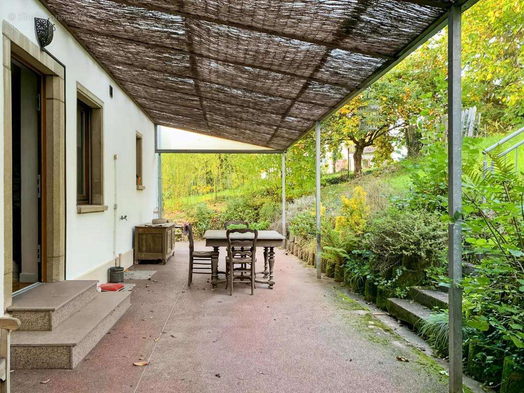 Maison à NIEDERBRONN-LES-BAINS