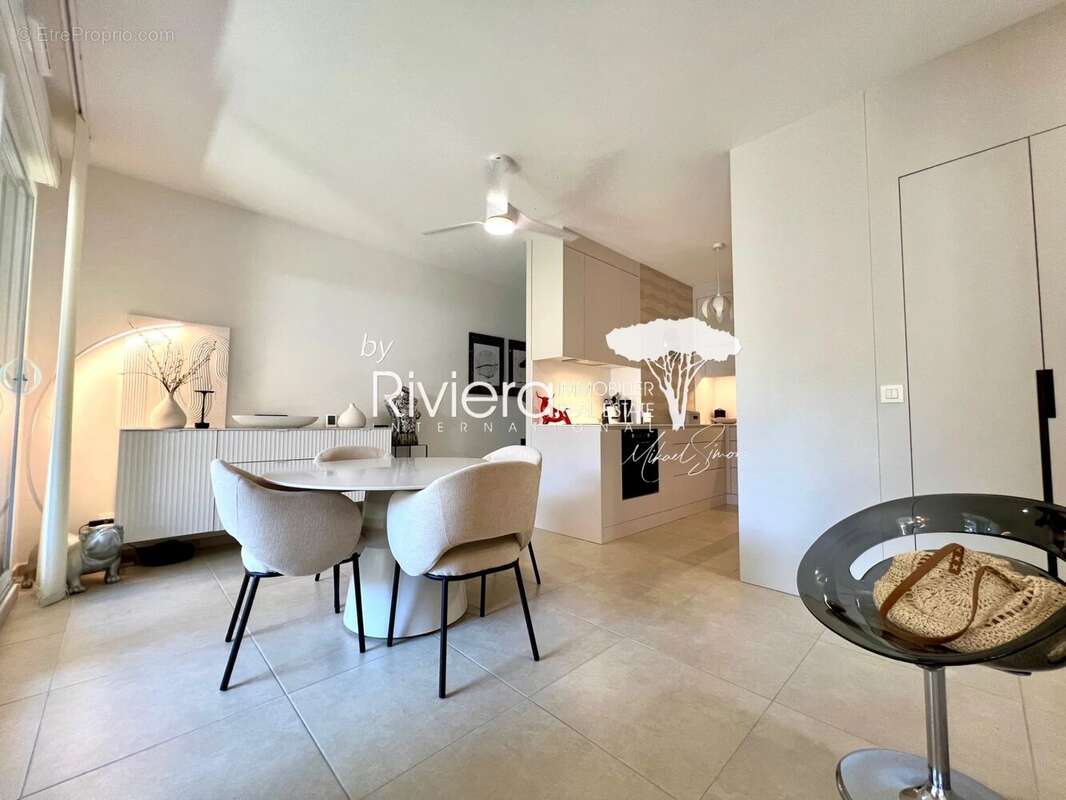 T2/3 en rdj avec piscine et double parking s/sol ! - photo 19
