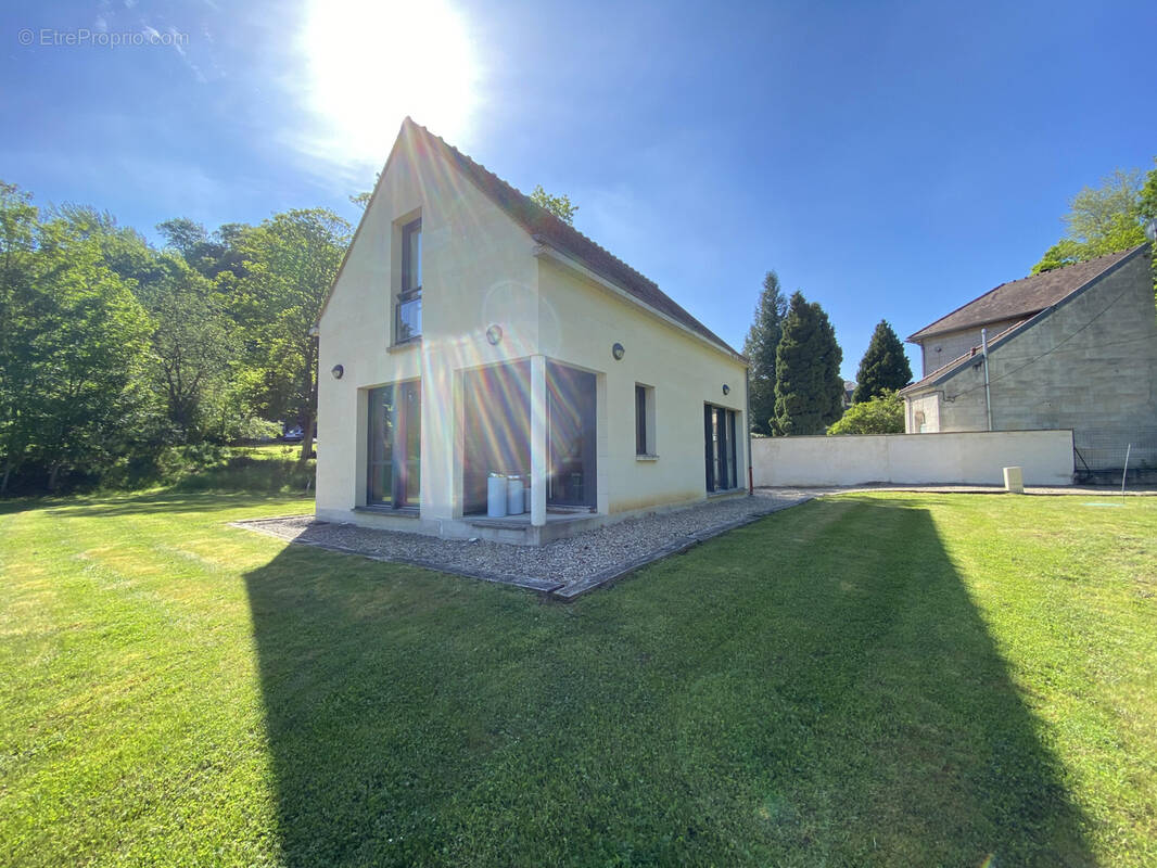 Maison à COMPIEGNE