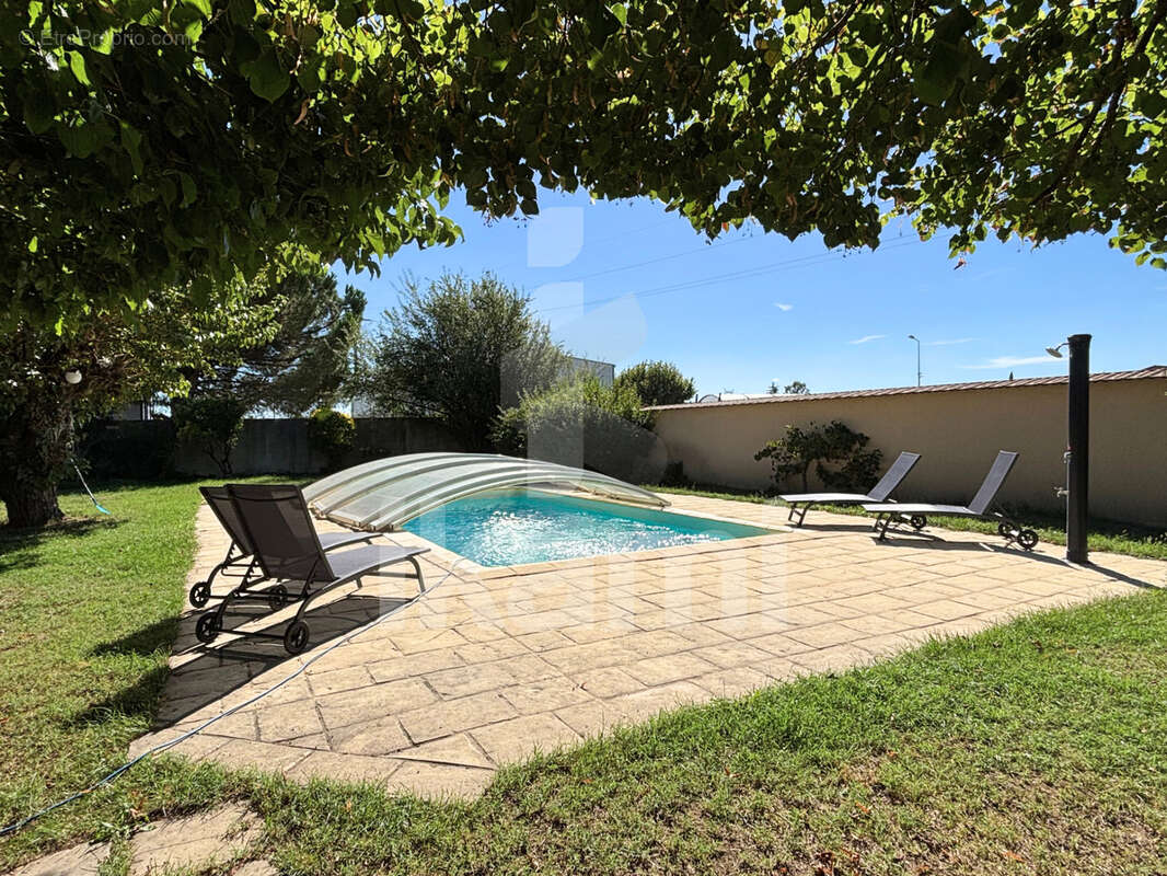 Maison à CHANOS-CURSON