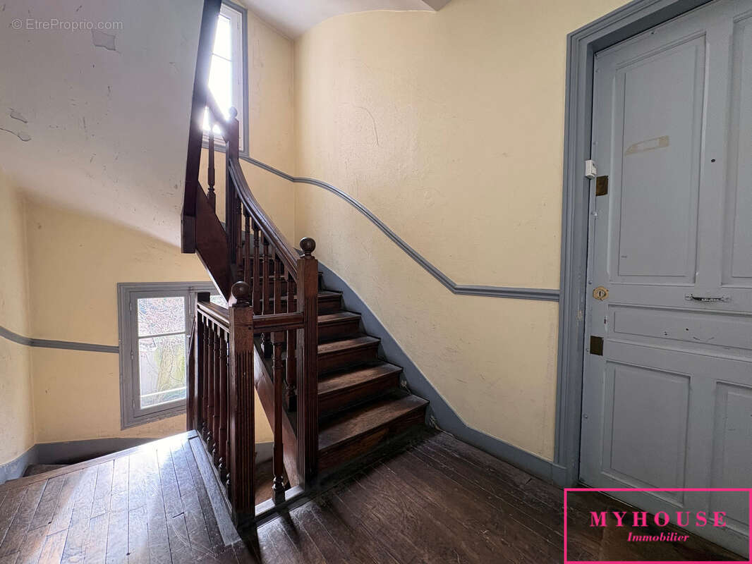 Appartement à BAGNEUX