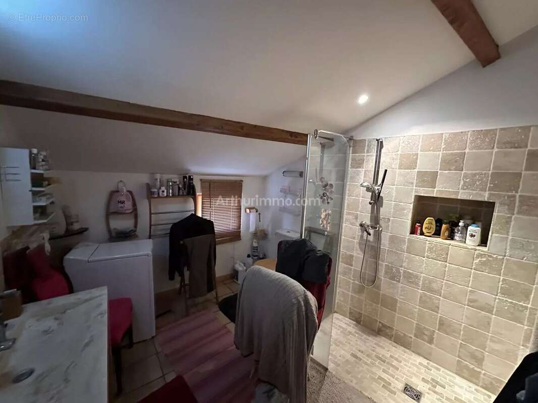 Maison à THORAME-BASSE