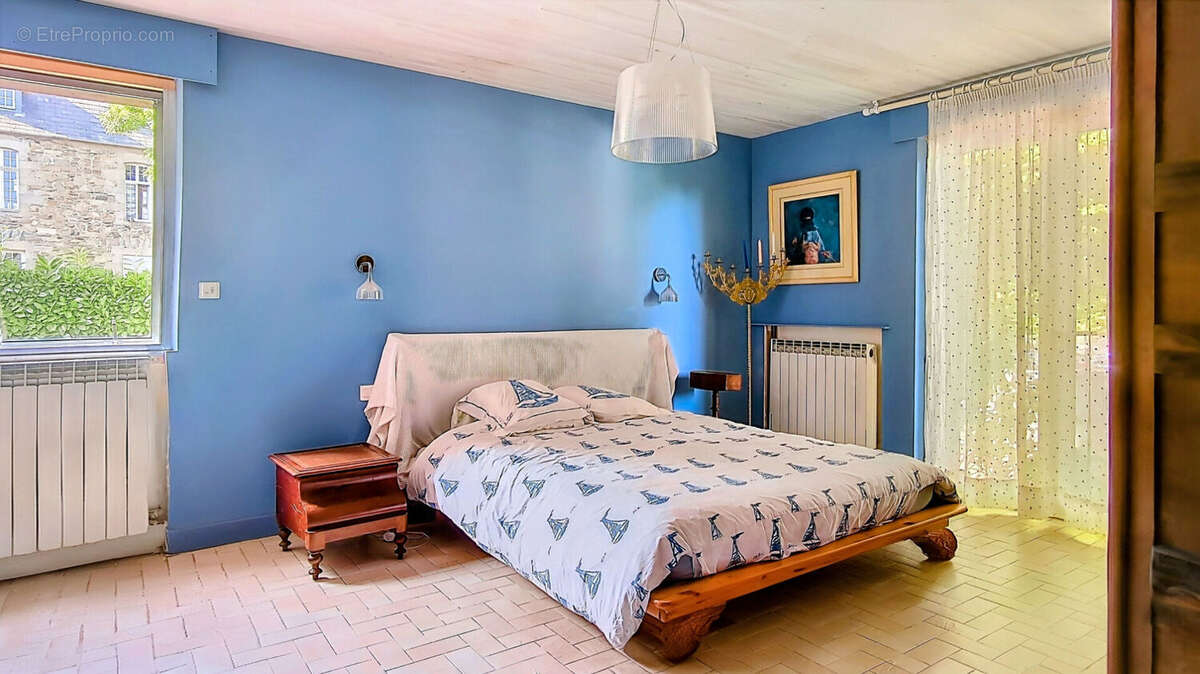 Maison de Prestige  à Tréguier : 5 Chambres + Appartement T3 Indépendant - photo 6