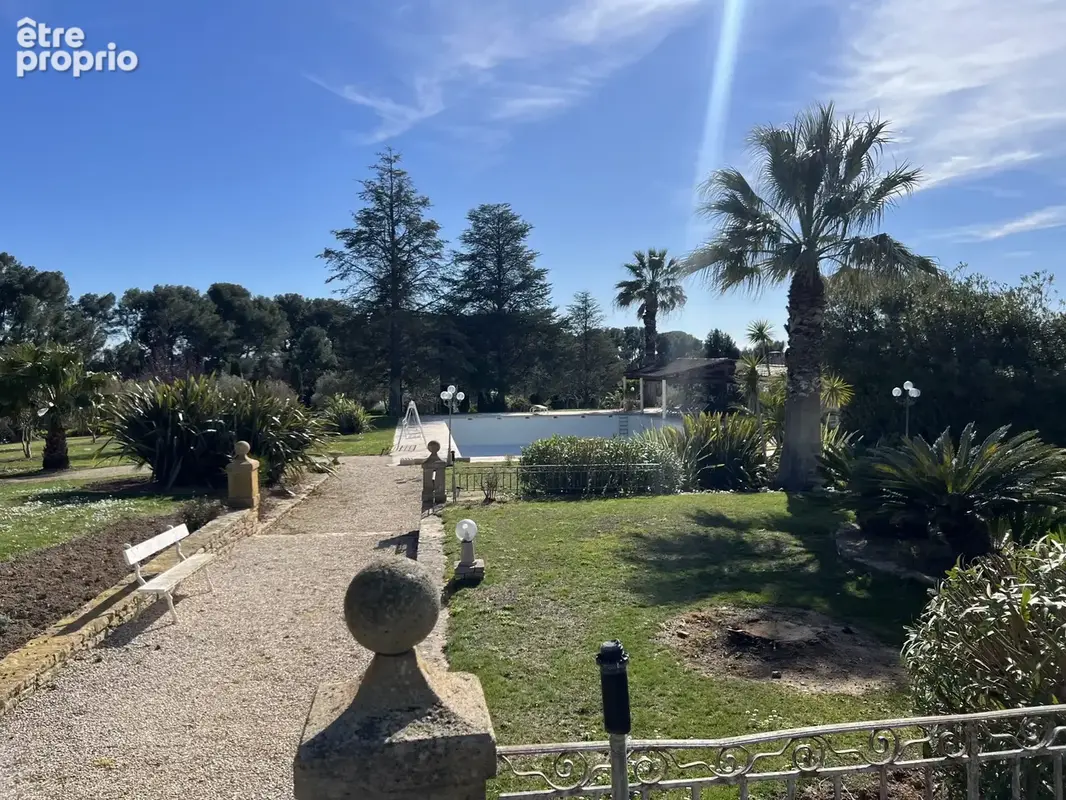 Photo Appartement à La Ciotat au prix de 686 000€