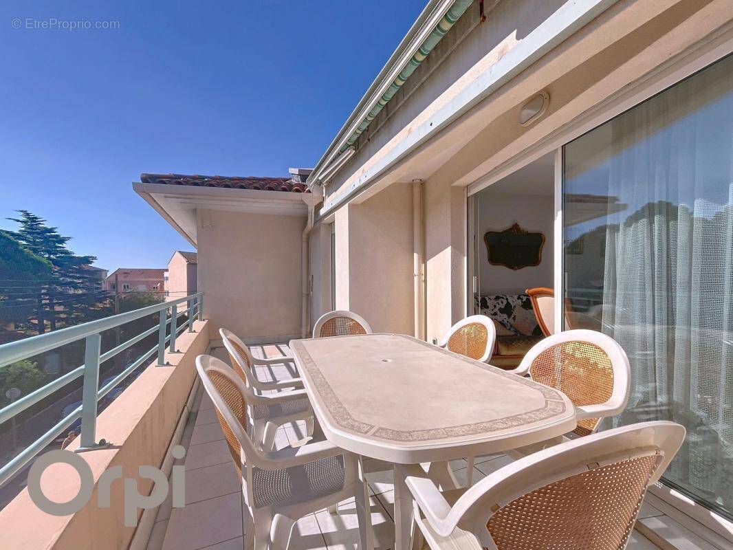 Appartement à FREJUS
