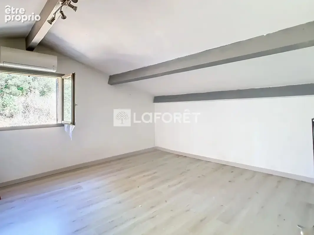 Maison Vitrolles 7 pièce(s) 174 m2 - photo 10