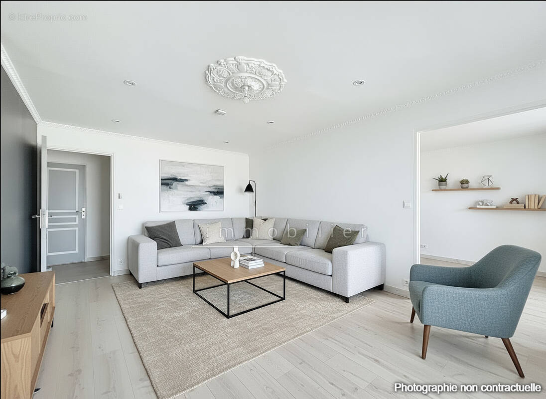 Appartement à FOUGERES