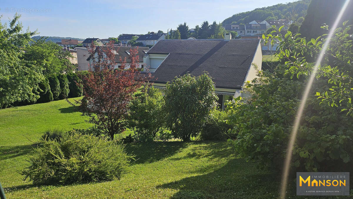 Maison à NEUVES-MAISONS