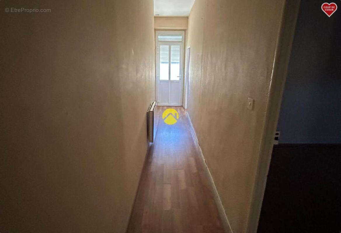 Maison à MONTMARAULT