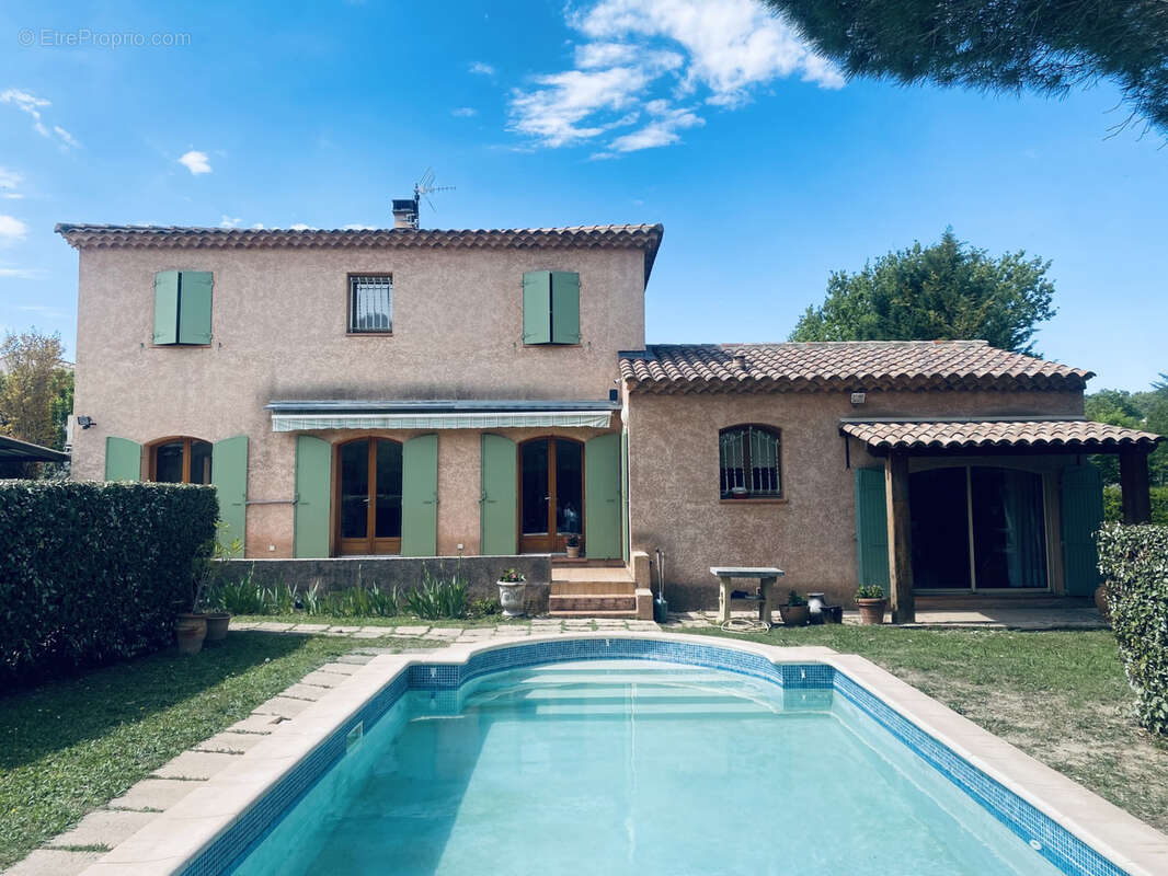 Maison à SAINT-PANTALEON