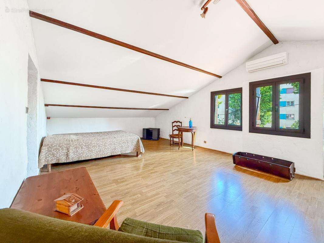 Maison à CAGNES-SUR-MER