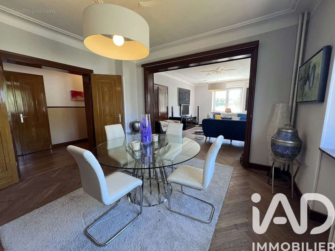 Maison 265 m² à Fenetrange  - photo 4